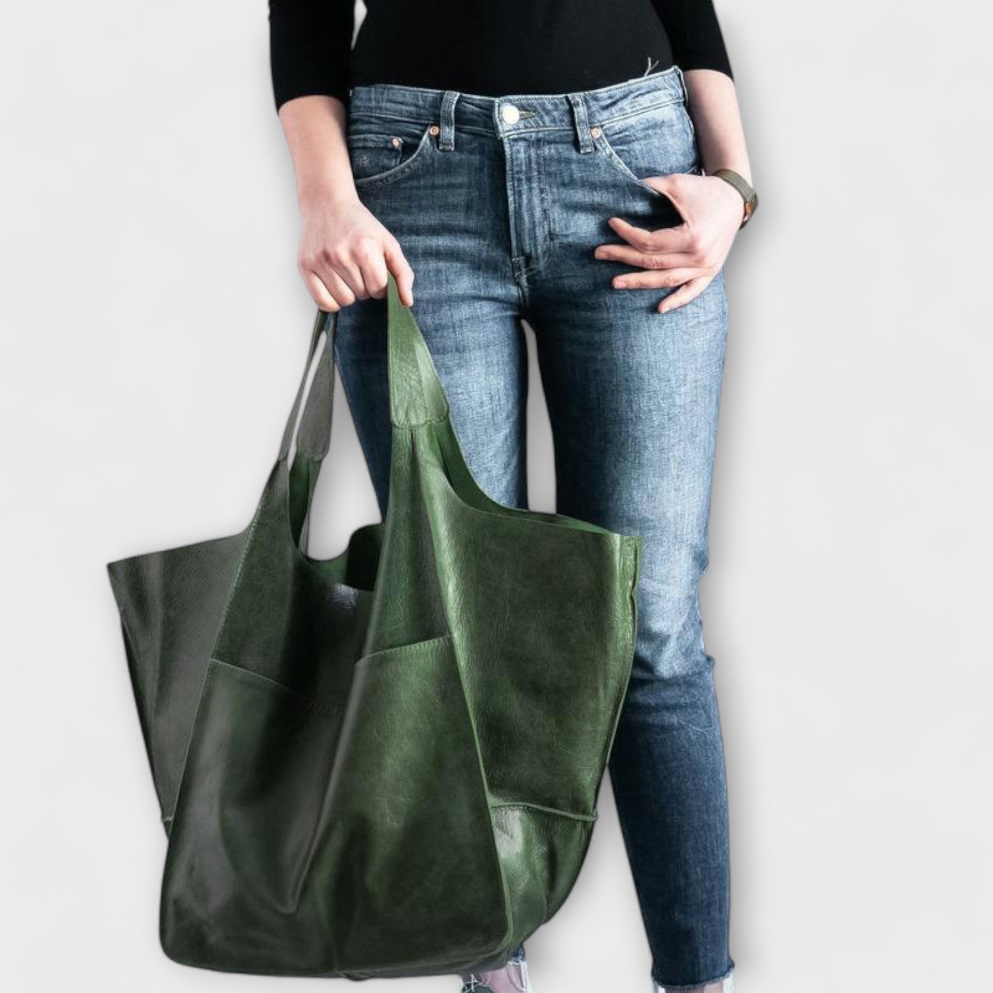 Auri Handbag