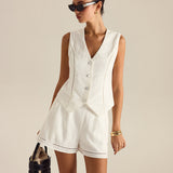 Памучен топ с копчета и джобове, съчетан с къси панталони
