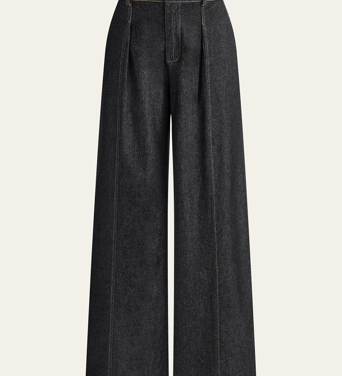 Дънки с разширен крачол и средна талия