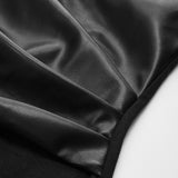 Боди с V-образно деколте и кожена обвивка на талията