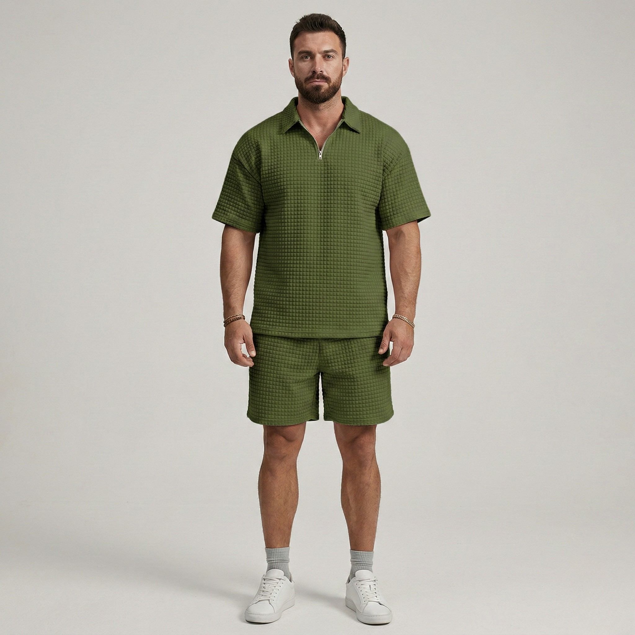 Мъжки комплект с поло и шорти с цип в структурирана casual fit