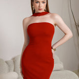 Дълга Bodycon рокля с халтер и цепка