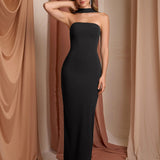 Дълга Bodycon рокля с халтер и цепка