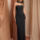 Дълга Bodycon рокля с халтер и цепка