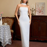 Дълга Bodycon рокля с халтер и цепка