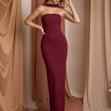Дълга Bodycon рокля с халтер и цепка