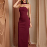 Дълга Bodycon рокля с халтер и цепка
