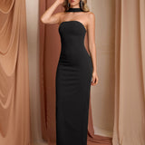 Дълга Bodycon рокля с халтер и цепка