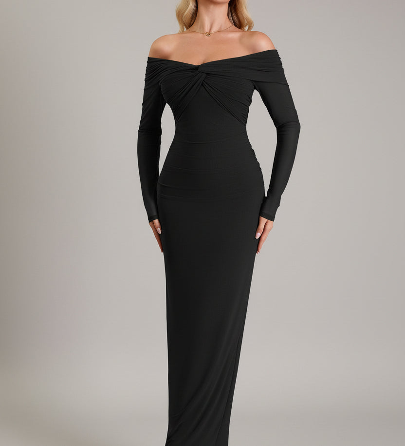 Рокля с ръкави "Off Shoulder" и намачкан ефект