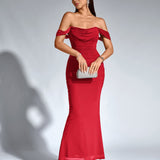 Bodycon рокля с открито рамо и заден цип