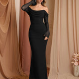 Рокля с Off Shoulder дизайн и цип на гърба, дълги мрежести ръкави