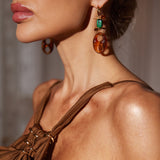 Об earrings Qyrithia в тюркоазен цвят