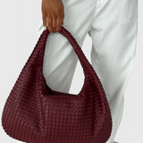 Чанта Тили